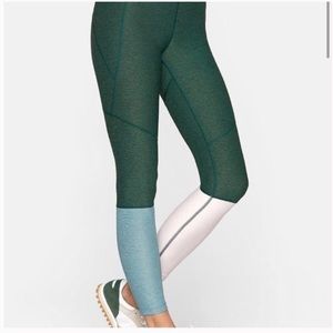 Outdoor voices green leggings size xs